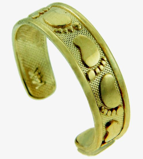 Gold Toe Ring